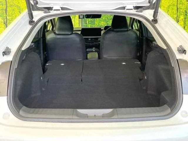 Toyota Prius 2024 — миниатюра 4