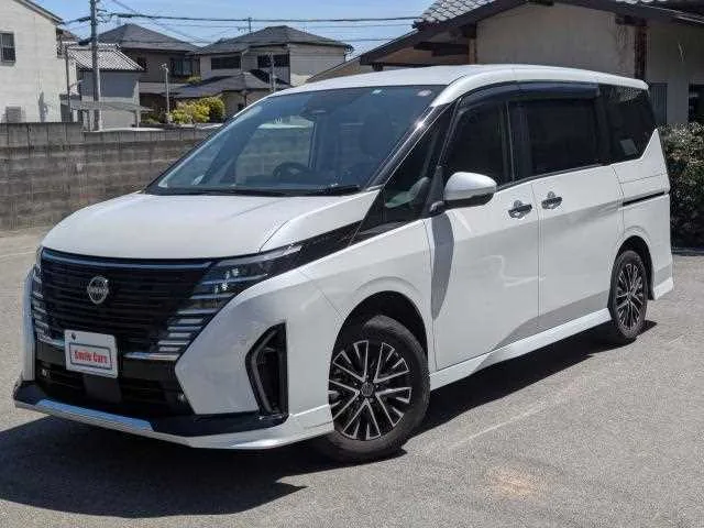 Nissan Serena 2023 — миниатюра 2