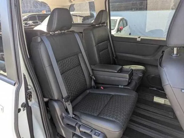 Nissan Serena 2023 — миниатюра 4