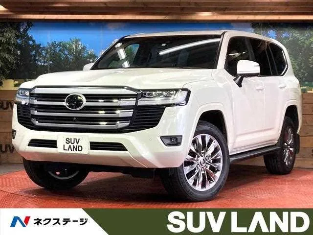 Toyota Land Cruiser 2023 — фото 1, купить с доставкой в Москву