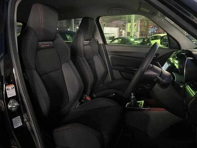 Suzuki Swift 2023 — миниатюра 3