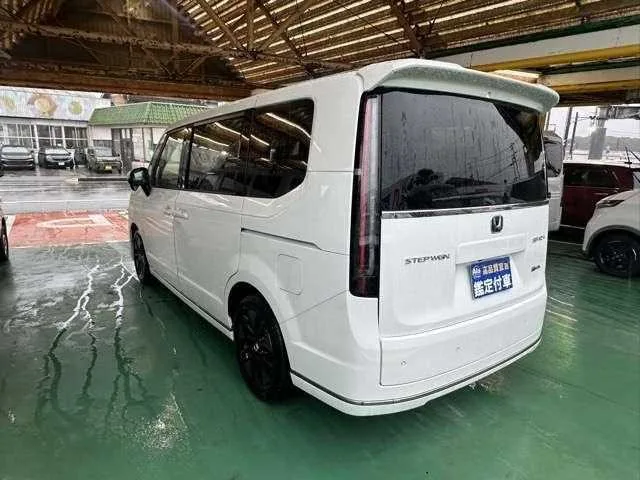 Honda Step WGN 2026 — миниатюра 2