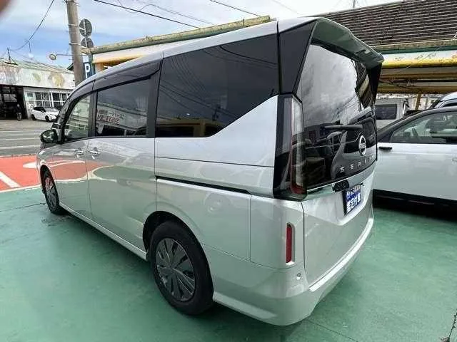 Nissan Serena 2024 — миниатюра 2