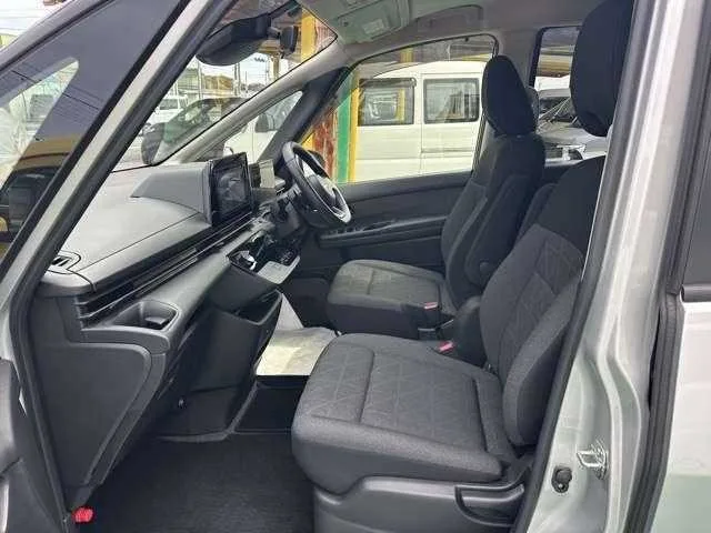 Nissan Serena 2024 — миниатюра 5