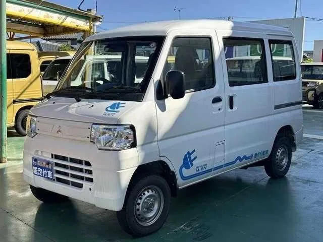 Mitsubishi Mitsubishi Others 2022 — фото 1, купить с доставкой в Москву