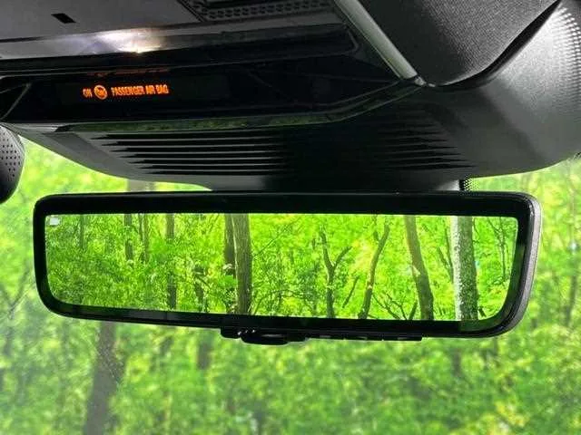 Land Rover Range Rover Sport 2025 — миниатюра 5