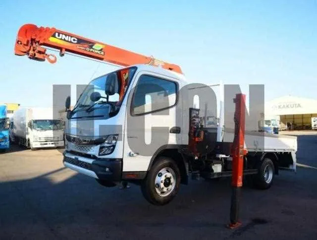 Mitsubishi Fuso Canter 2022 — фото 1, купить с доставкой в Москву