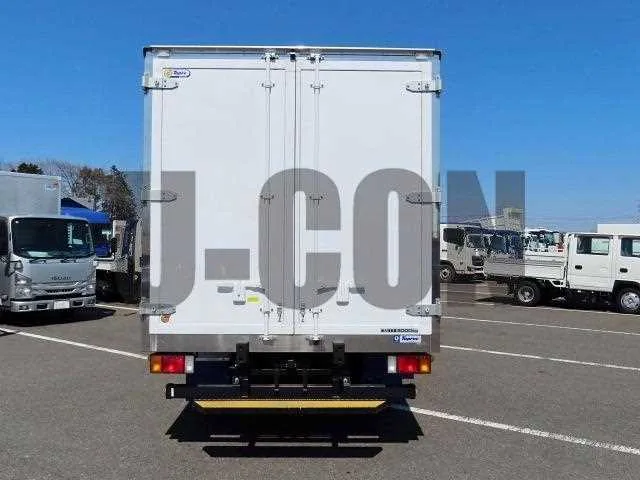 Isuzu Elf Truck 2024 — миниатюра 3