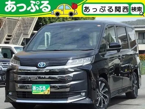 Toyota Noah 2025 купить в Москве