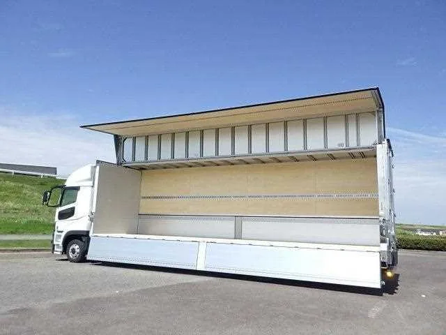 Mitsubishi Fuso Super Great 2026 — миниатюра 5
