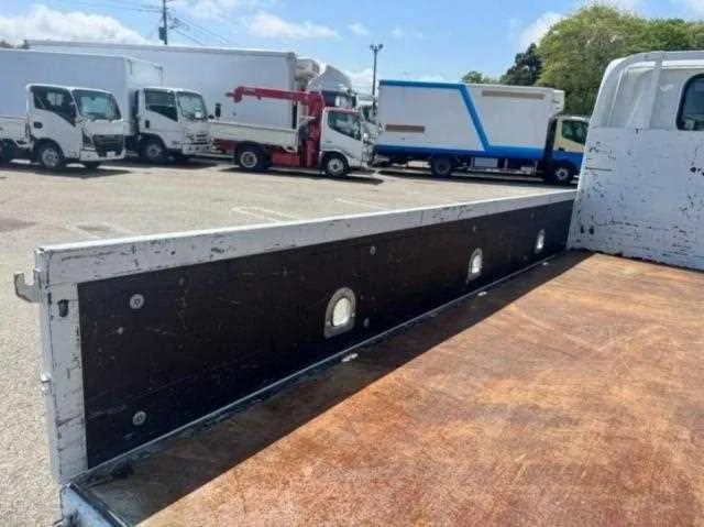 Isuzu Elf Truck 2025 — миниатюра 4