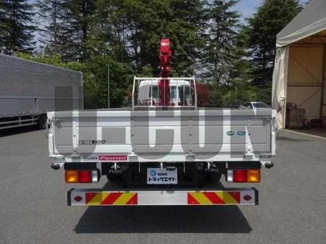 Mitsubishi Fuso Fighter 2024 — миниатюра 3