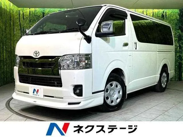 Toyota Hiace Van 2022 — фото 1, купить с доставкой в Москву