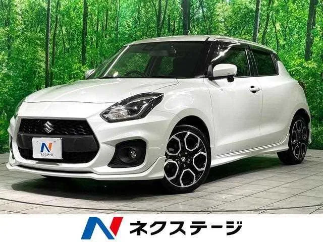 Suzuki Swift 2024 — фото 1, купить с доставкой в Москву