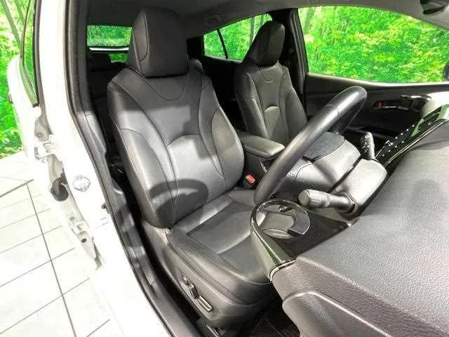 Toyota Prius 2022 — миниатюра 4