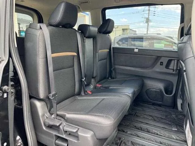 Nissan Serena 2023 — миниатюра 3