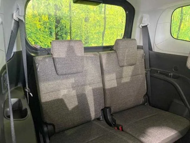 Toyota Sienta 2024 — миниатюра 4
