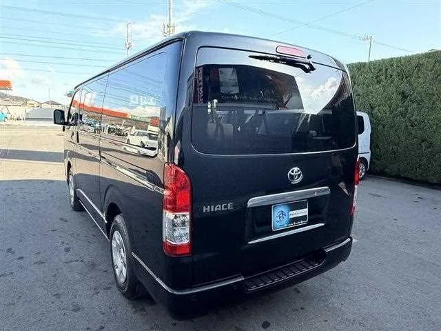 Toyota Hiace Van 2024 — миниатюра 4