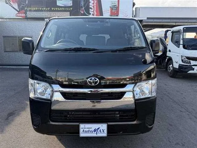 Toyota Hiace Van 2024 — миниатюра 5