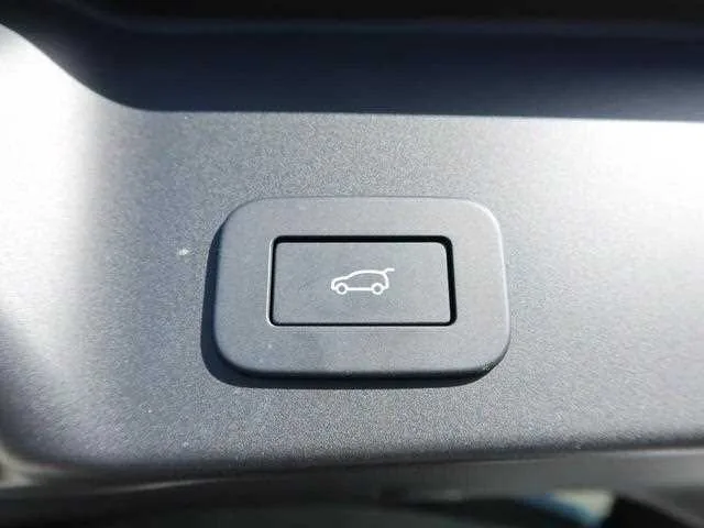 Land Rover Land Rover Others 2023 — миниатюра 5