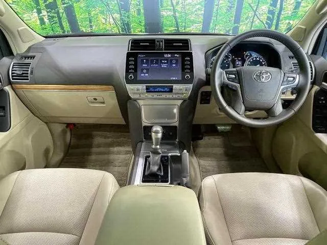 Toyota Land Cruiser Prado 2023 — миниатюра 2