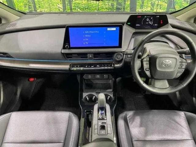 Toyota Prius 2023 — миниатюра 2