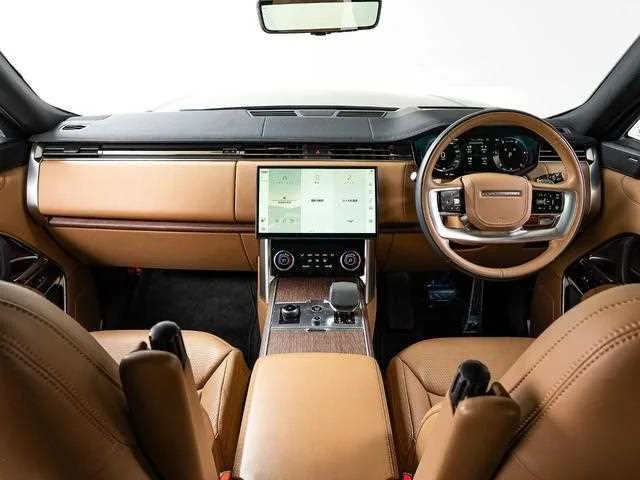 Land Rover Range Rover 2023 — миниатюра 2