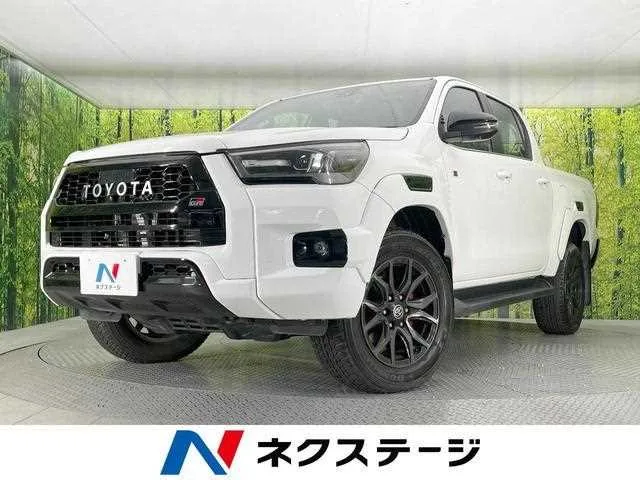 Toyota Hilux 2022 — фото 1, купить с доставкой в Москву