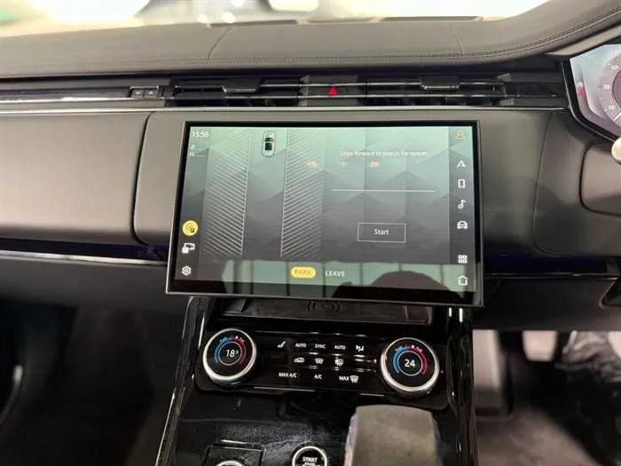 Land Rover Range Rover Sport AUTOMATIC DIESEL 2023 — миниатюра 4