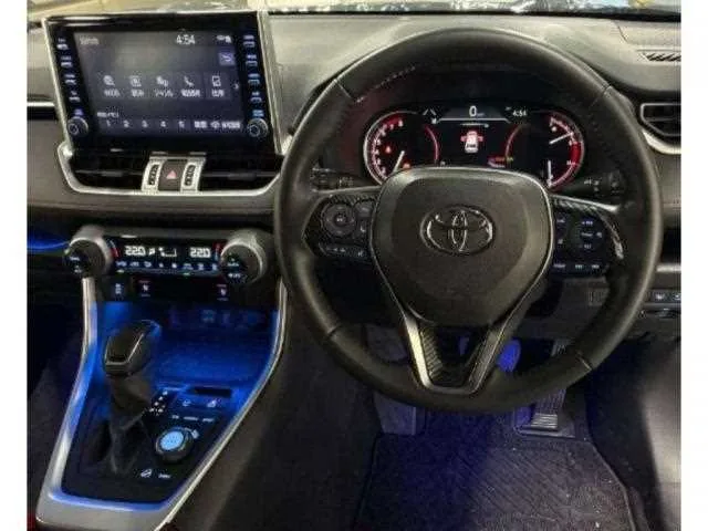 Toyota RAV4 2022 — миниатюра 3