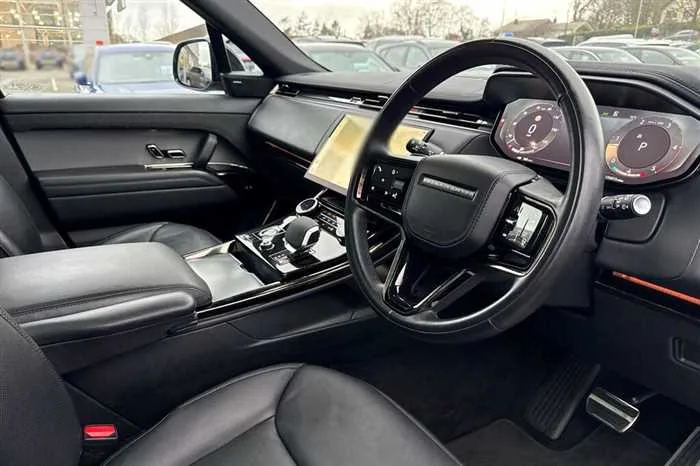Land Rover Range Rover Sport AUTOMATIC DIESEL 2023 — миниатюра 4