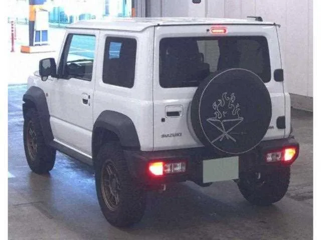 Suzuki Jimny Sierra 2023 — миниатюра 2