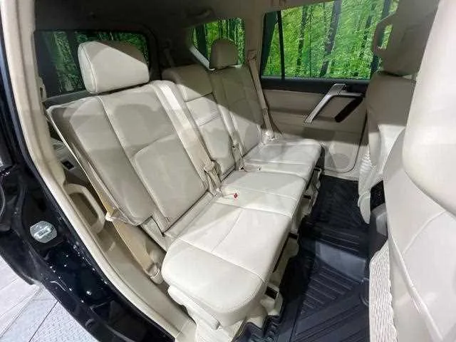 Toyota Land Cruiser Prado 2023 — миниатюра 3