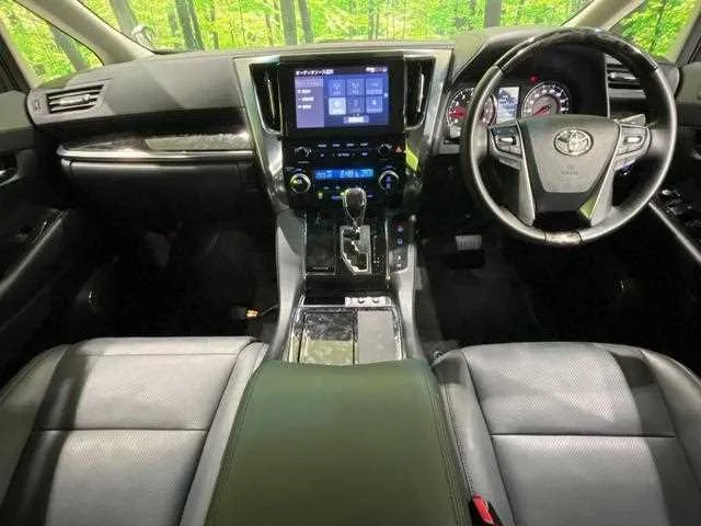 Toyota Alphard G 2023 — миниатюра 2