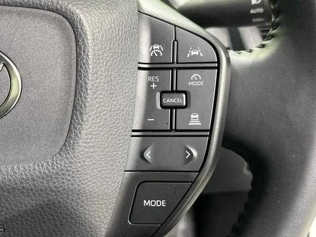 Toyota Prius 2023 — миниатюра 3