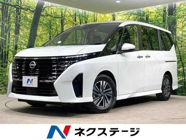 Nissan Serena 2025 — фото 1, купить с доставкой в Москву