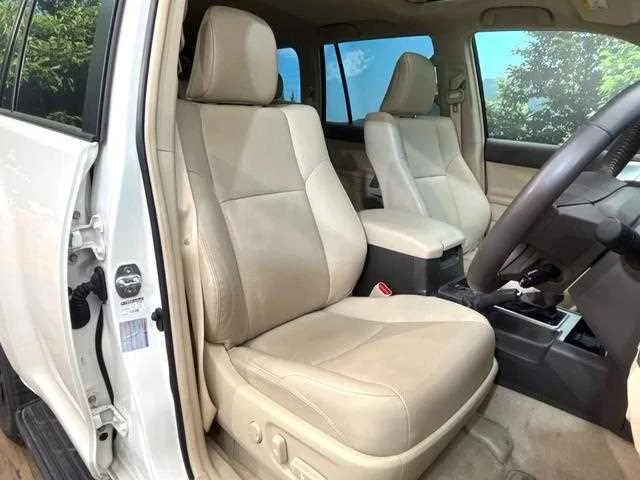 Toyota Land Cruiser Prado 2023 — миниатюра 5