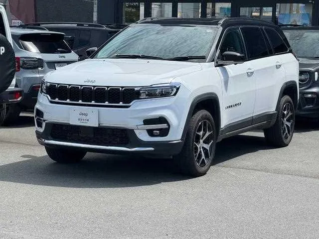 Jeep Commander 2023 — миниатюра 2