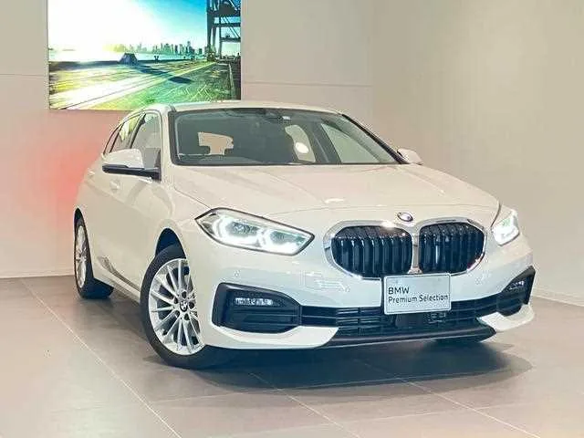 BMW 1 Series 2022 — миниатюра 4
