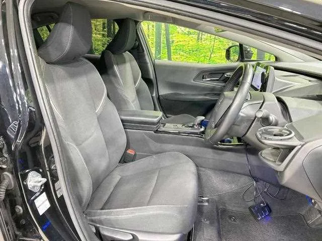 Toyota Prius 2023 — миниатюра 5