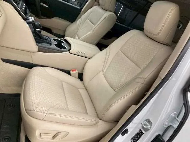 Toyota Land Cruiser 2023 — миниатюра 5
