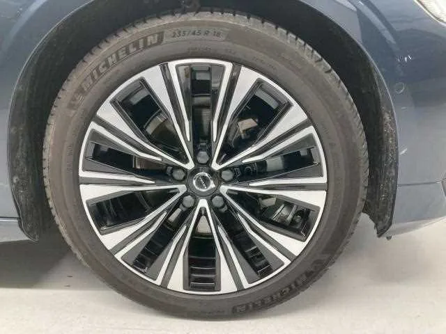 Volvo S60 2024 — миниатюра 4