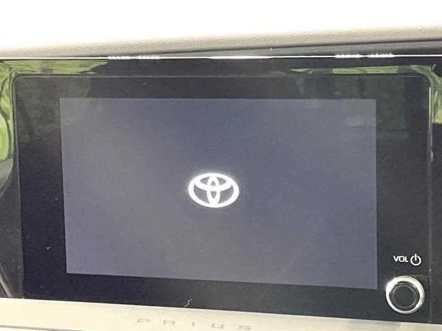 Toyota Prius 2023 — миниатюра 3