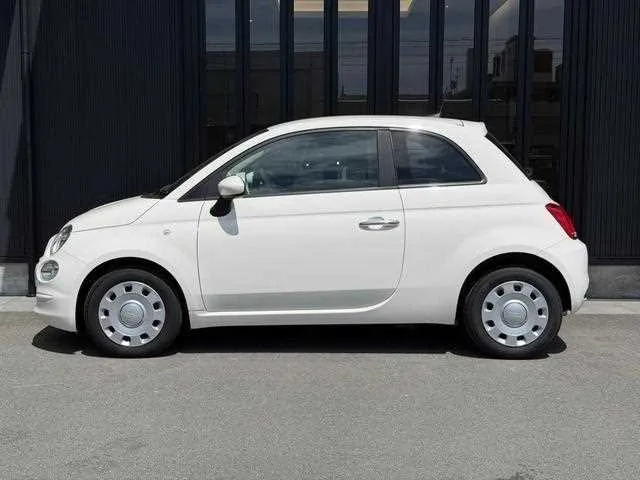 Fiat 500 2023 — миниатюра 5
