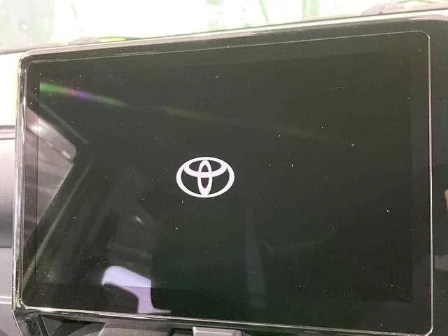 Toyota Voxy 2024 — миниатюра 4