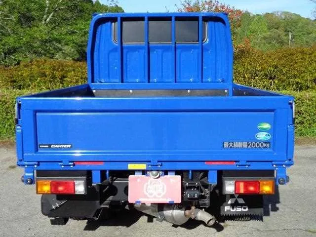 Mitsubishi Fuso Canter 2024 — миниатюра 4