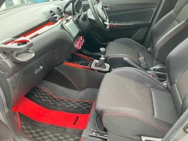 Suzuki Swift 2023 — миниатюра 3