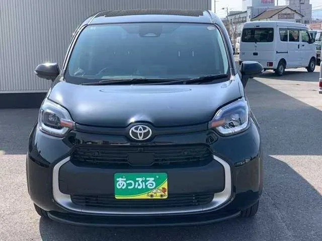 Toyota Sienta 2025 — миниатюра 5