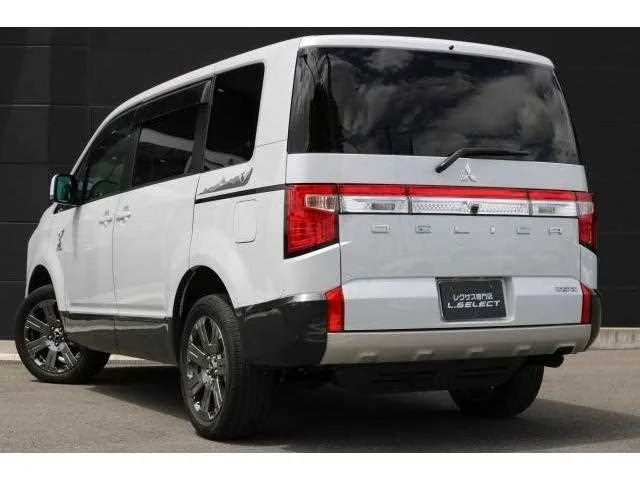Mitsubishi Delica D:5 2022 — миниатюра 5