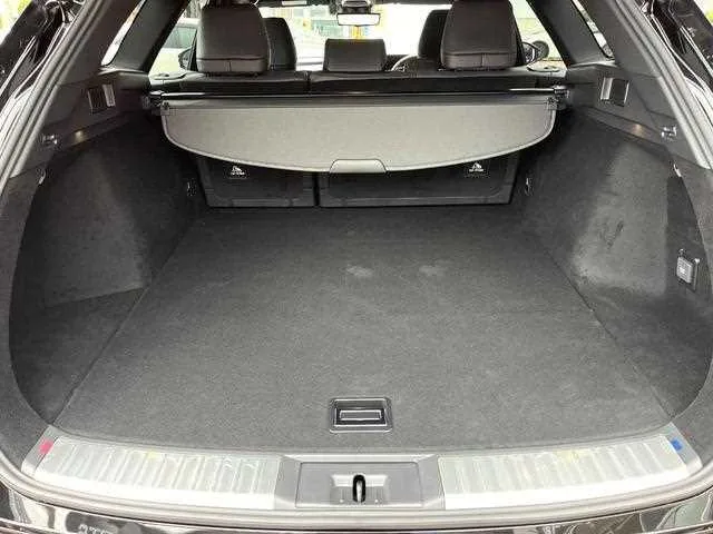 Toyota Crown Estate 2025 — миниатюра 4